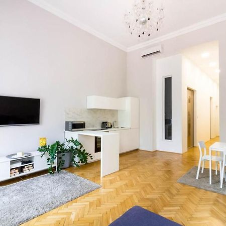 Luxury Lisbeth Apartman Budapest Βουδαπέστη Εξωτερικό φωτογραφία