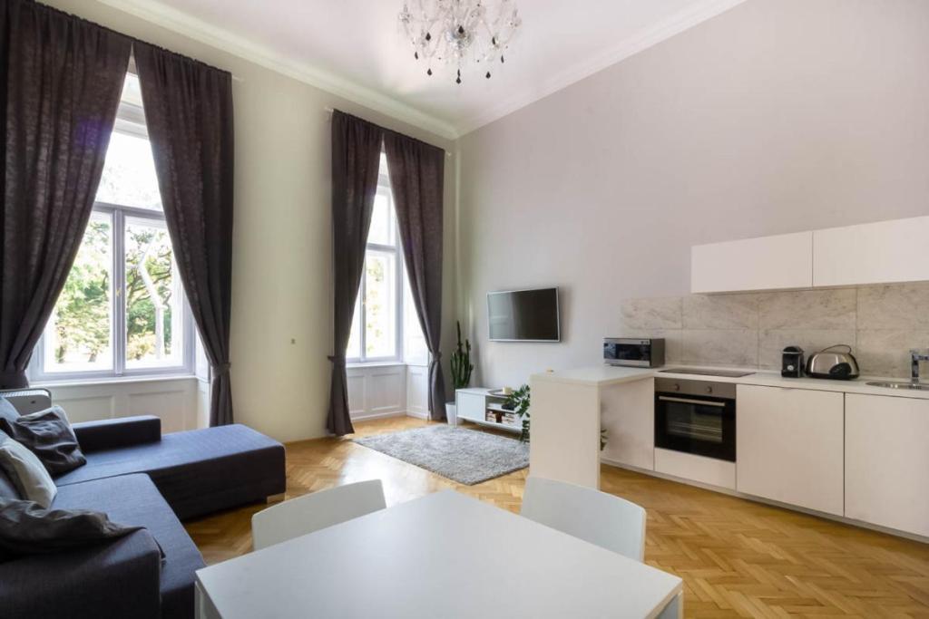 Luxury Lisbeth Apartman Budapest Βουδαπέστη Εξωτερικό φωτογραφία
